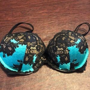 Victoria’s Secret bra